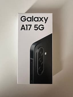 Samsung Galaxy A17 5G mobil 128 GB svart