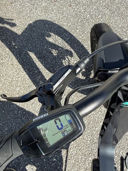 Yamaha booster easy 8 mil/5år garant