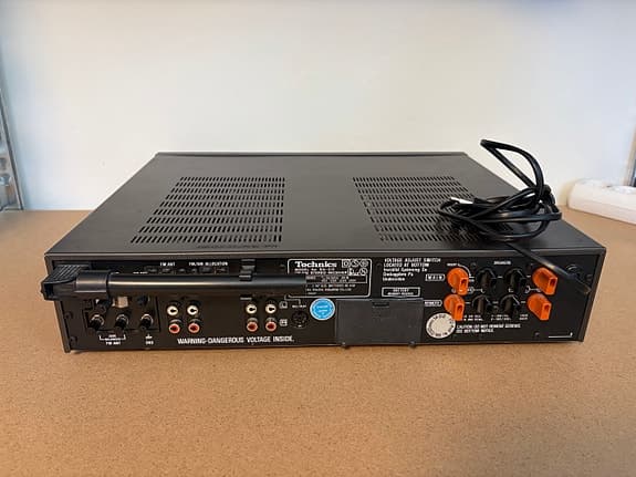 80-tals förstärkare/receiver Technics SA-313
