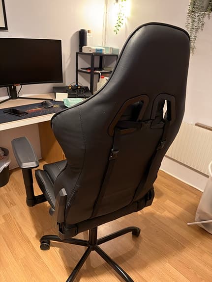 Deltaco Gaming Chair