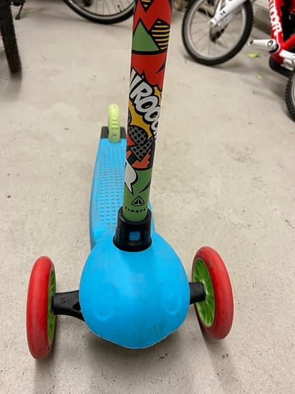 Firefly trehjulig sparkcykel för barn 3+