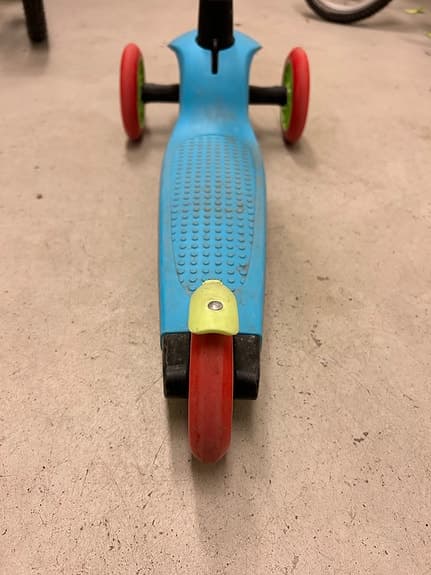 Firefly trehjulig sparkcykel för barn 3+