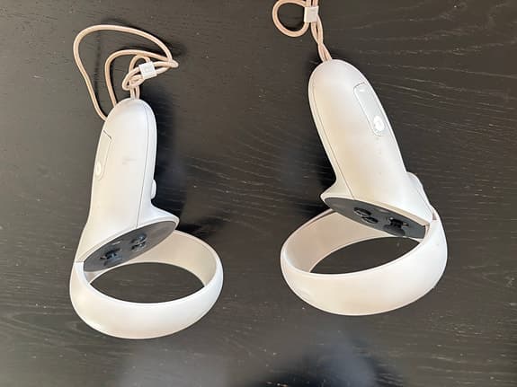 Oculus Quest 2, 128 GB, VR-headset med golfklubbor