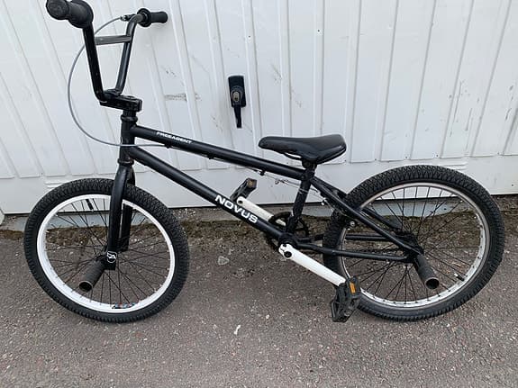BMX - Free Agent, Novus