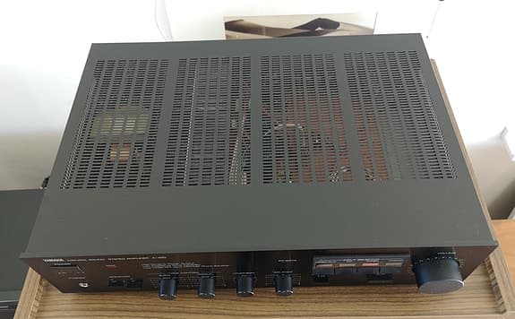 Yamaha  A-420 förstärkare.