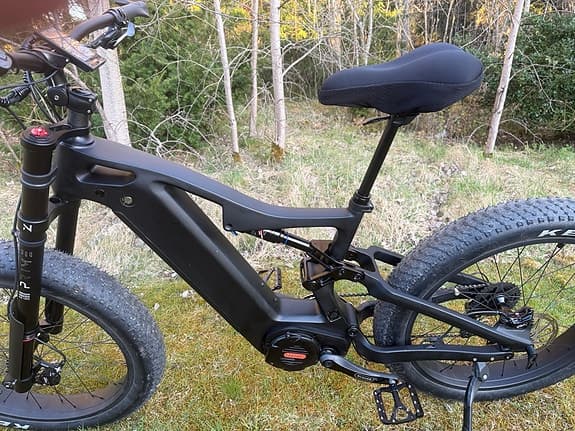 Dengfu E56 kolfiber (ny)