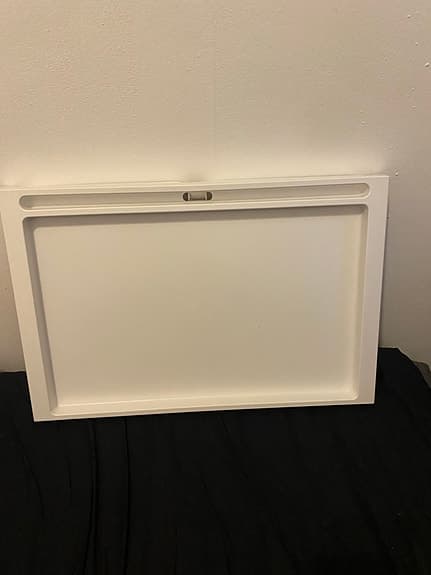Data bord/ sängbord som är justerbar