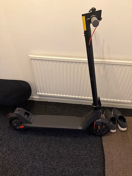 Xiaomi Electric Scooter 4 Lite (2nd Gen) EU 25km/h. Kvitto/garanti.