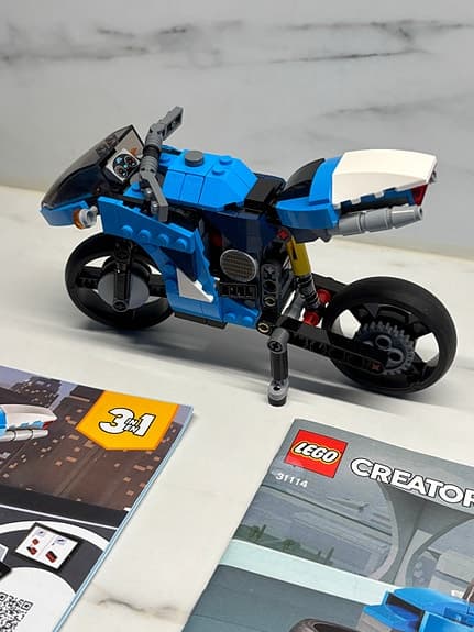 LEGO Creator  nr 31114 motorcykel 3-i-1 byggset