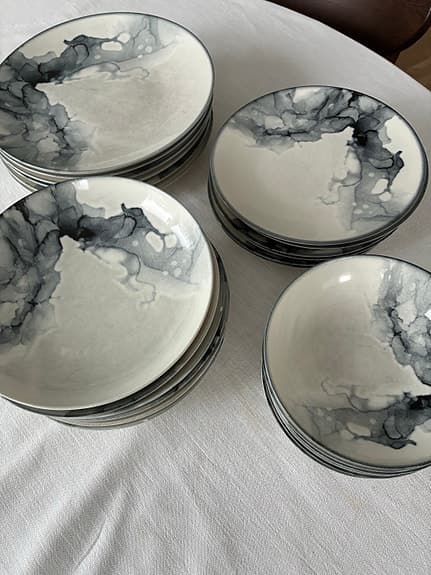 26 delar tallrikar och skålar porslin set