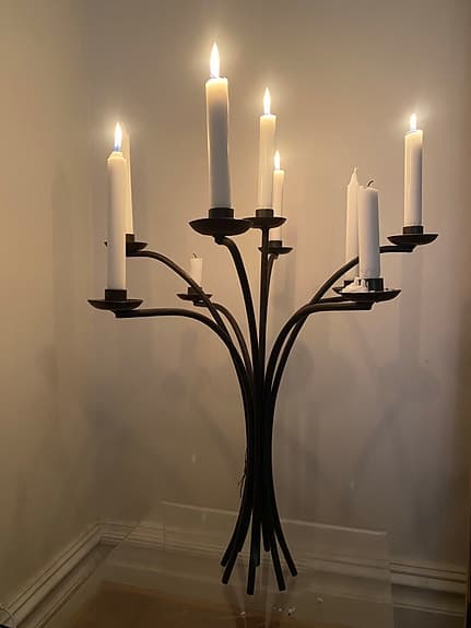 Stor ljusstake i gjutgärn