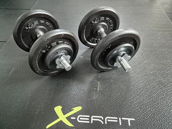 Byggbara hantlar 2 x 14,5 kg