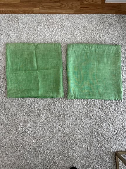 2 kuddfordral i linnetyg