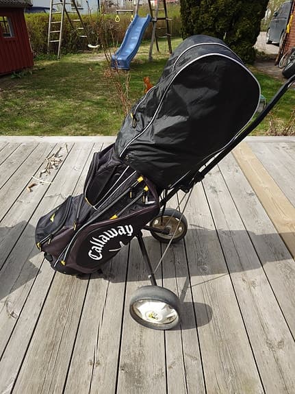 Golfset höger Callaway X20 4-PW + driver, putter, bag och vagn