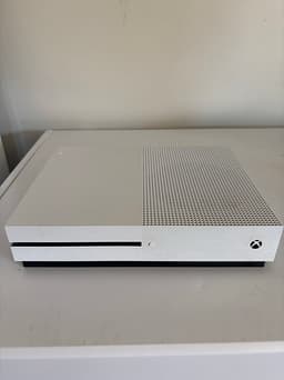 Microsoft Xbox One spelkonsol vit