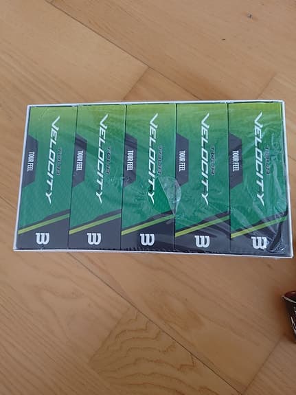 Wilson golfbollar och golftillbehör paket