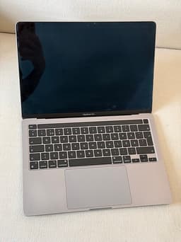 MacBook Pro 13” 2022 M2