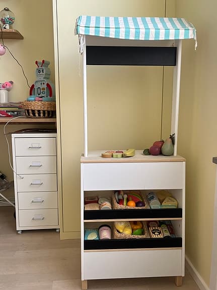 Marknadsstånd från Kids Concept med tillbehör