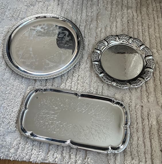 Tre stycken silverfat