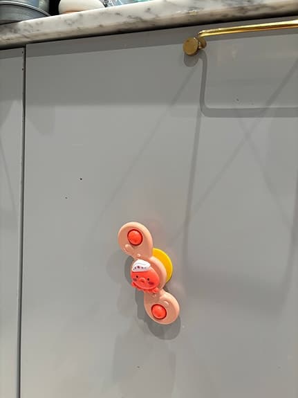 Fidget spinners med sugkopp för småbarn – 3-pack