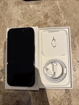 iPhone 14 Pro med tillbehör,Olåst