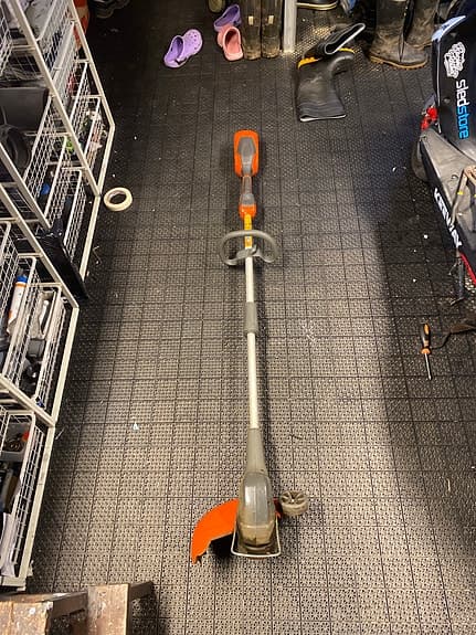 Husqvarna 110iL FLXi grästrimmer batteridriven