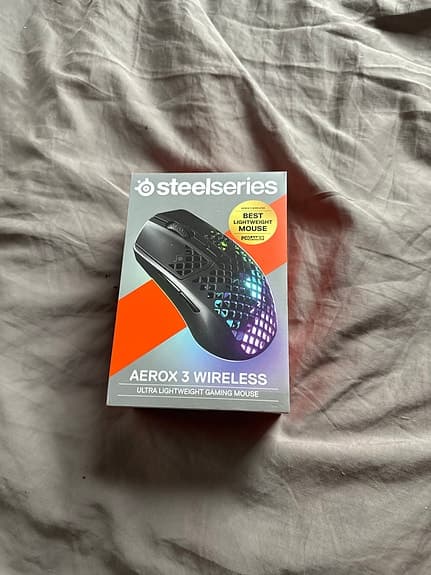 SteelSeries Aerox 3 Wireless gamingmus