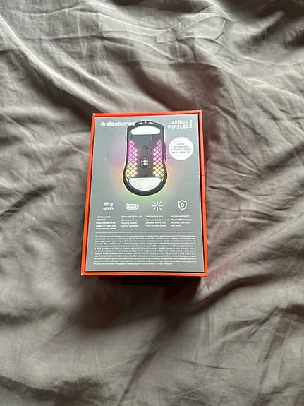 SteelSeries Aerox 3 Wireless gamingmus