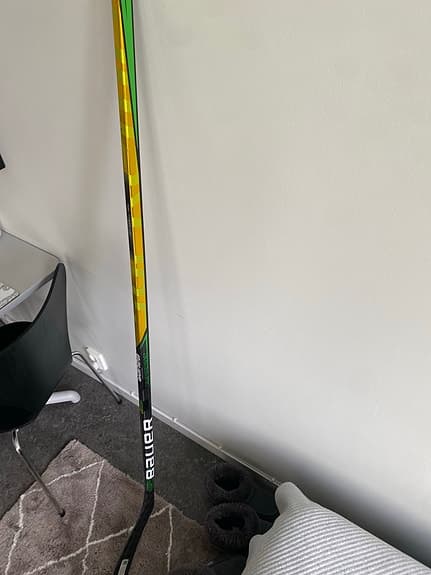 Bauer hockeyklubba
