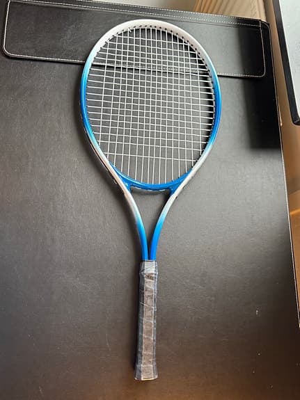 Blå tennisracket