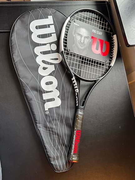 Wilson Pro Staff tennisracket 26” svart/vit