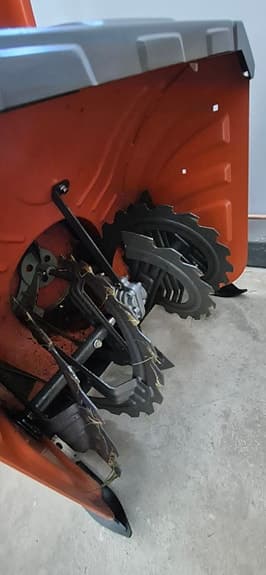 Husqvarna ST 324 snöslunga