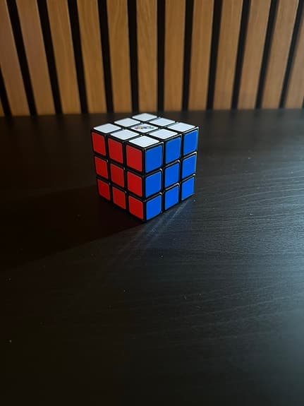 Rubiks kub 3x3 färgglad