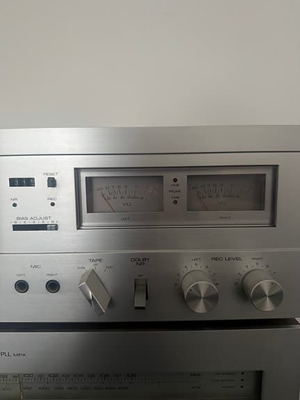 Yamaha stereopaket med kassettdeck, tuner och försteg/slutsteg