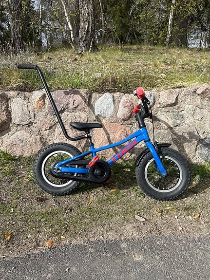 Trek barncykel 12" blå
