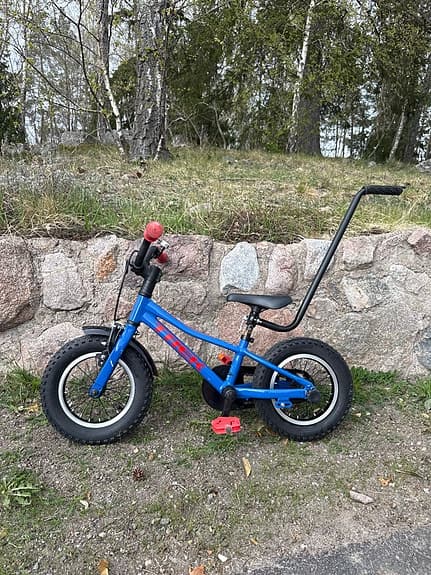 Trek barncykel 12" blå