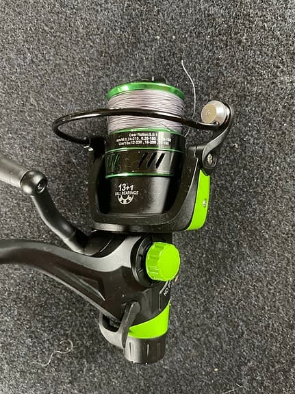 Haspelrulle svart/grön med lina 13+1 kullager