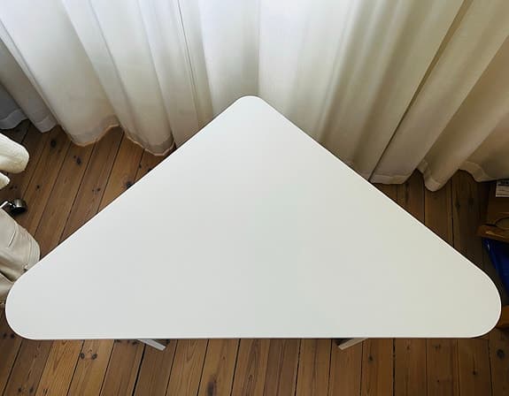 Hörnskrivbord litet