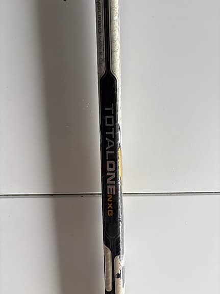 Bauer TotalOne NXG junior hockeyklubba Toews P14 47 flex