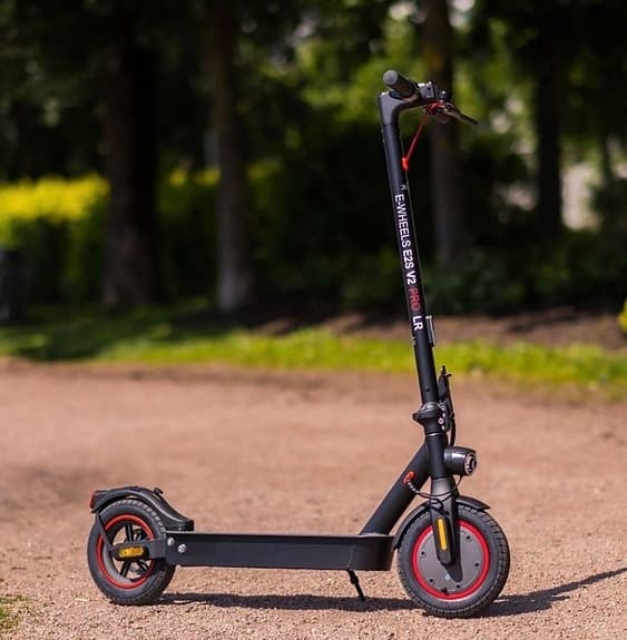 E-Wheels E2S V2 Pro Long Range elsparkcykel svart