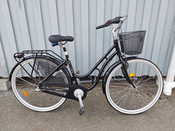 Vilma Velocity.  28 tum. 3 växlar.