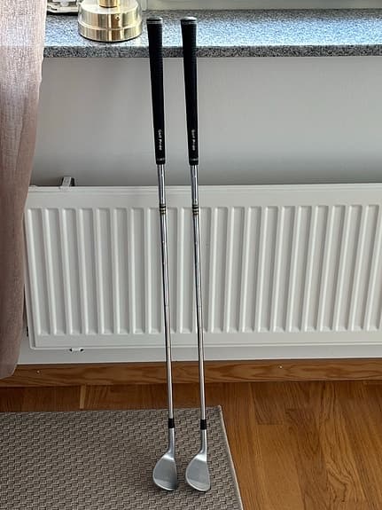 MizunoPro T-3 wedgar 54° och 58°