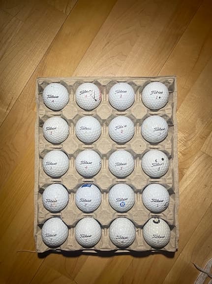 Titleist NXT-Tour - Golfbollar 50st