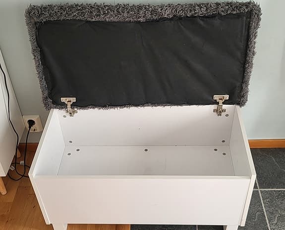 Sittbänk med förvaring