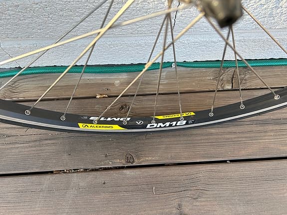 Framhjul (nytt) 28 tum