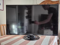 32" TV-skärm från Samsung