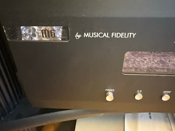 M6CD player med yppersta kvalitet