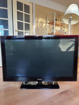 Samsung 50tum TV svart med HDMI och SCART