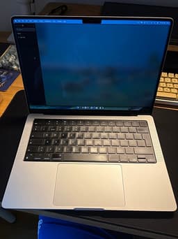MacBook Pro 14 (M2 Pro/16GB/512GB)
