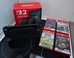 Switch 2 med 4 spel. Bra skick sparsamt använd.